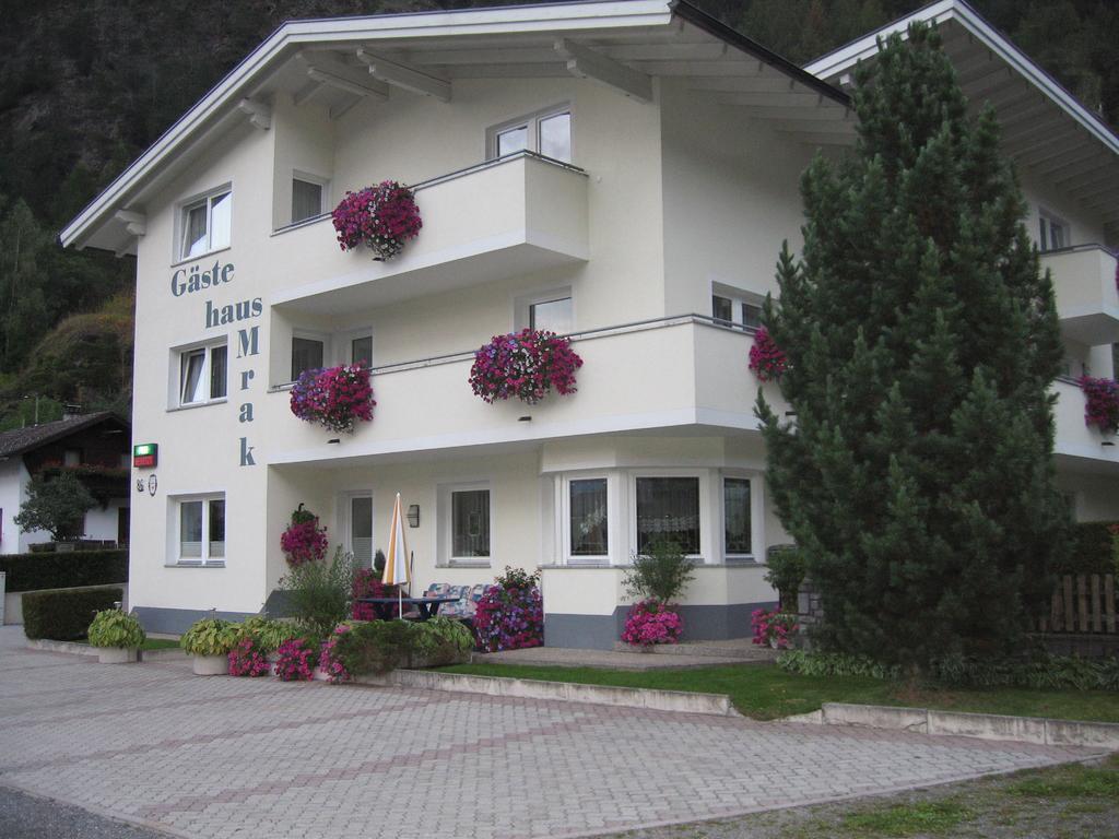 Gaestehaus Mrak 朗根费尔德 外观 照片